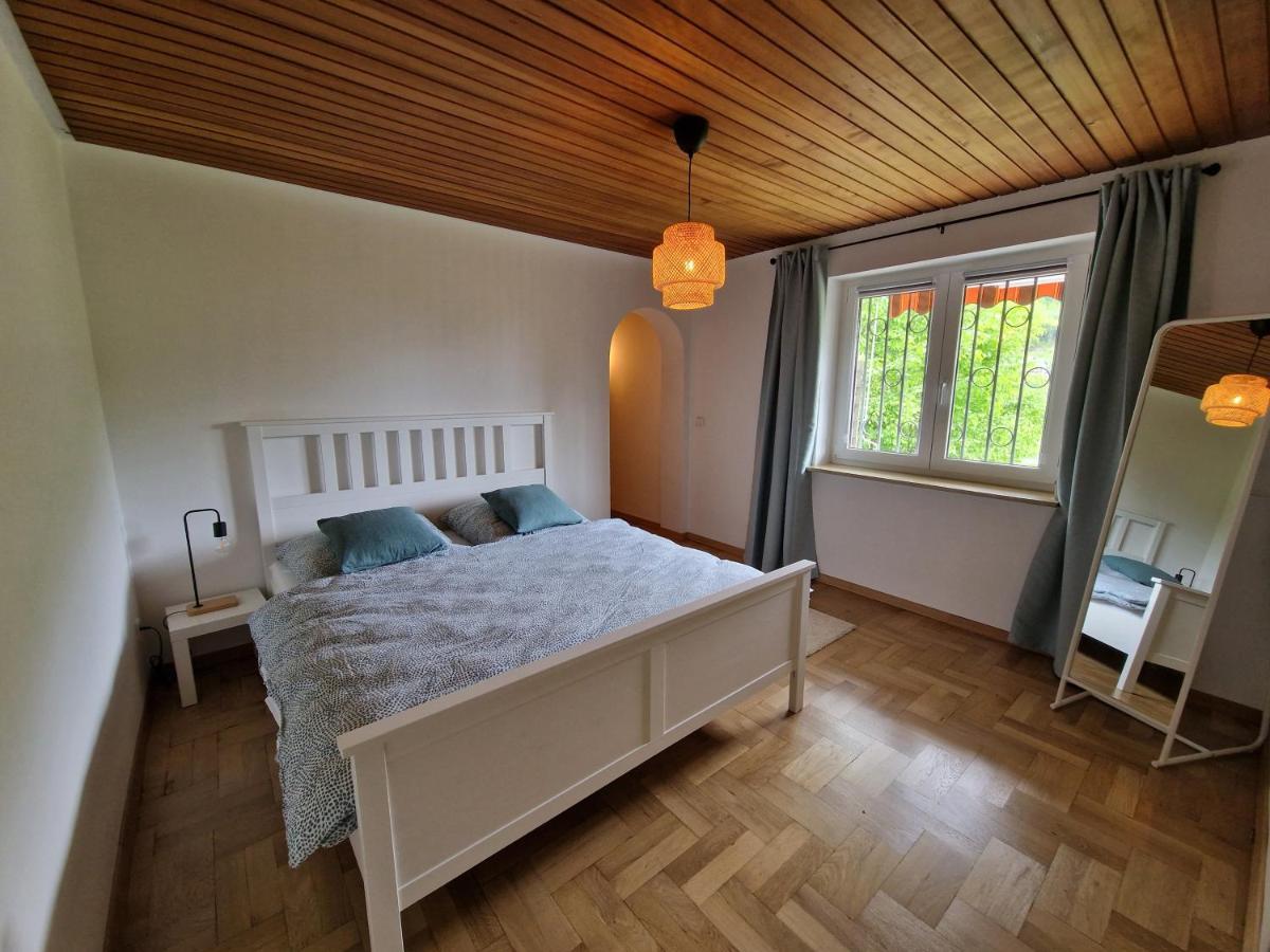 Ferienhaus Heinz Heiligkreuzsteinach エクステリア 写真